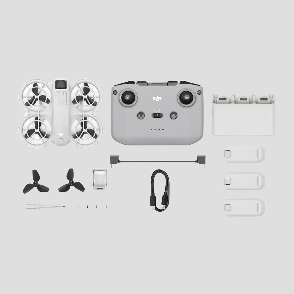 Dron DJI Neo Fly More Combo